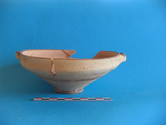2. White Painted Wheelmade III shallow bowl from Marcello